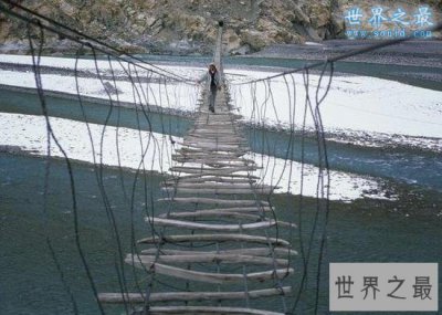 ​世界十大最惊险的桥，错一步就没命(图)